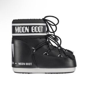Moon Boot Short Black and White